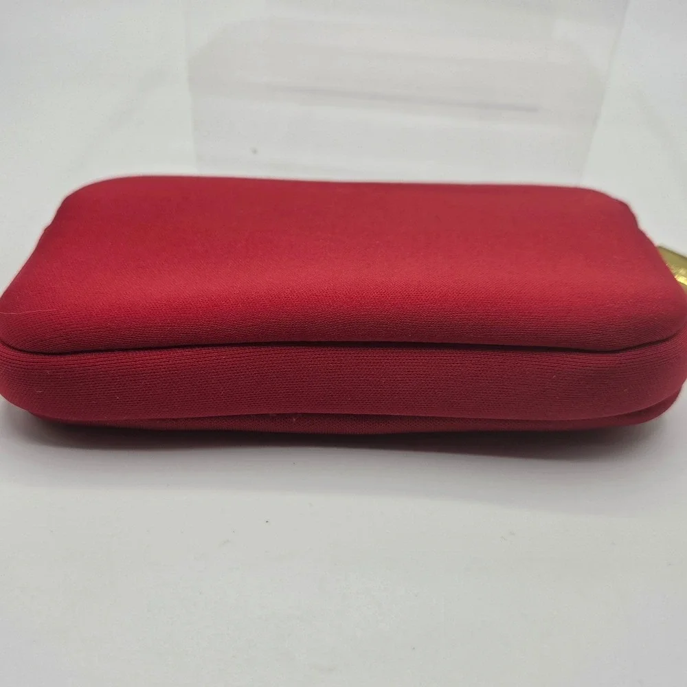 Rustic Cuff Red Wristlet Pouch Gold Logo‎ Detachable Strap Cosmetic Bag